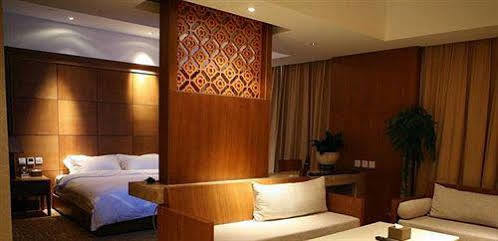 Zhengzhou Grenada Hotel Exterior photo